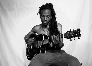 Alain Apaloo signed to Heartcore Records
